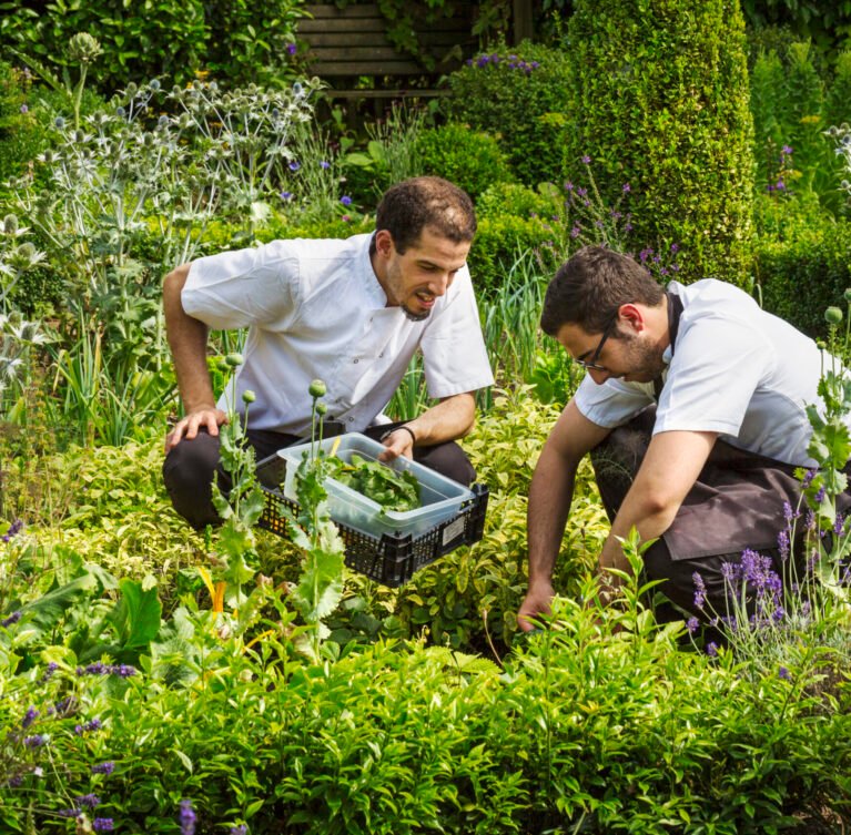 Porro quisquam est, qui dolorem ipsum quia dolor sit amet, consectetur, adipisci velit, eius modi tempora incidunt.